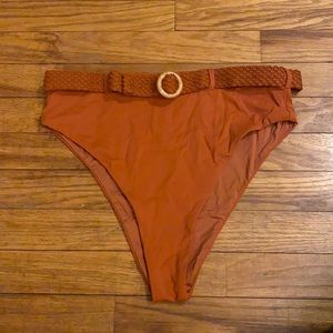 WeWoreWhat Emily Bottoms